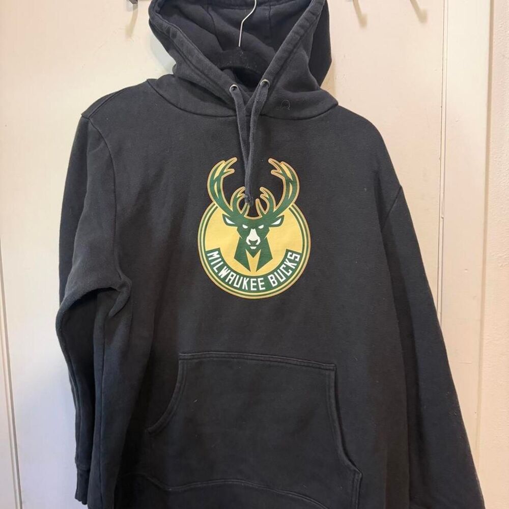 Nba Men's Black and Grey Hoodie